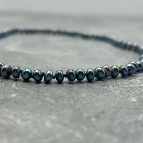 NWOT Natural Pearl Chromatic Blue Purple 18 inches Pearl Necklace Women’s Jewelr - Picture 4 of 9